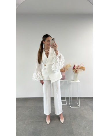 ŚMIETANKOWY GARNITUR DAMSKI VINCI ZŁAMANA BIEL