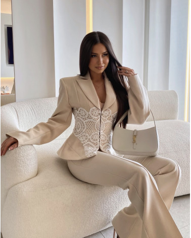 BEŻOWY GARNITUR DAMSKI LAMILLA